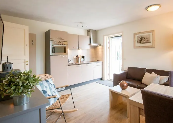 Natuurlijk * Эгмонд-ан-Зее